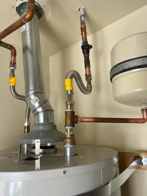 Water heater installation and plumbing repair in Teaneck